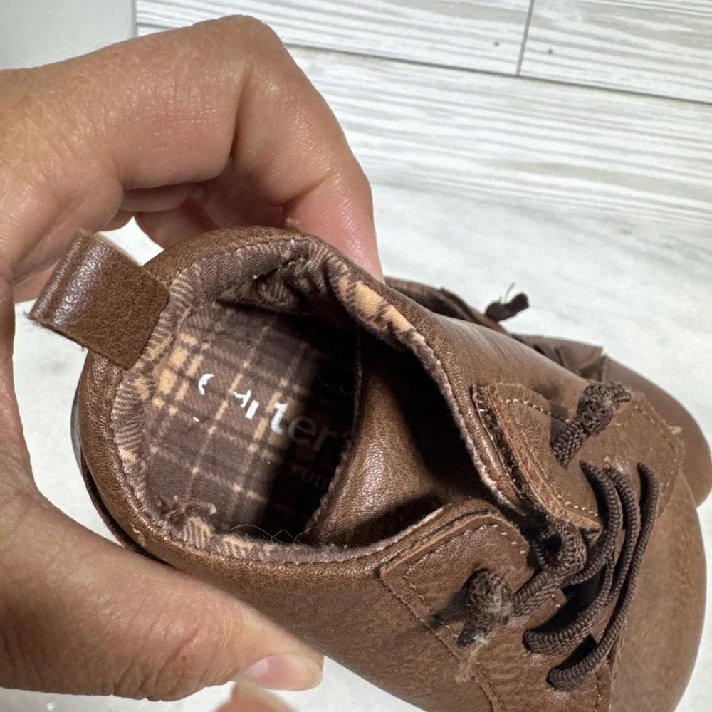 Carter's Baby Boy Brown Shoes/Sneakers New With Tags - Size 12-18 Months -